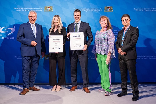 Von links nach rechts: Joachim Herrmann (Bayrischer Staatsminister des Innern, für Sport und Integration), Julia Liebetanz & Richard Schmidt (beide WILO SE), Andrea Milz (Staatssekretärin für Sport und Ehrenamt des Landes Nordrhein-Westfalen) sowie Olaf Tabor (Vorstand Leistungssport des DOSB)